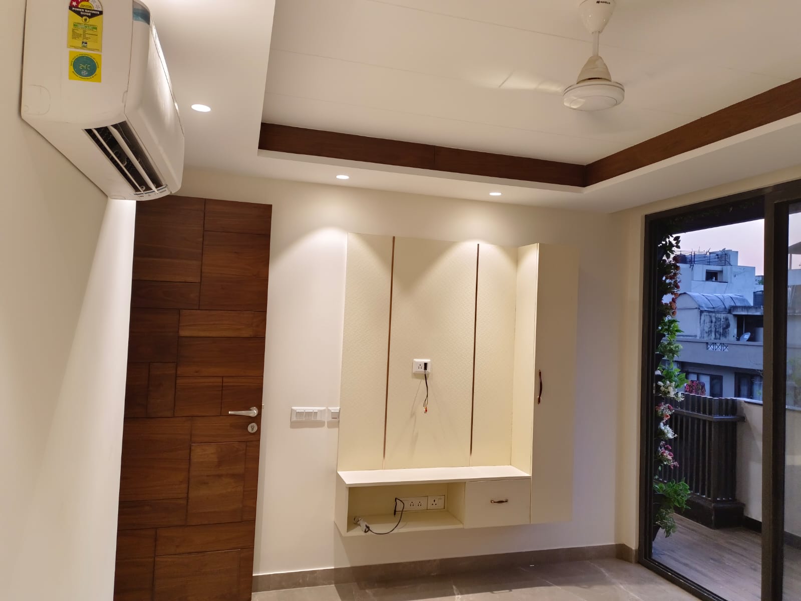 WhatsApp Image 2025-04-04 at 2.07.08 PM (1)