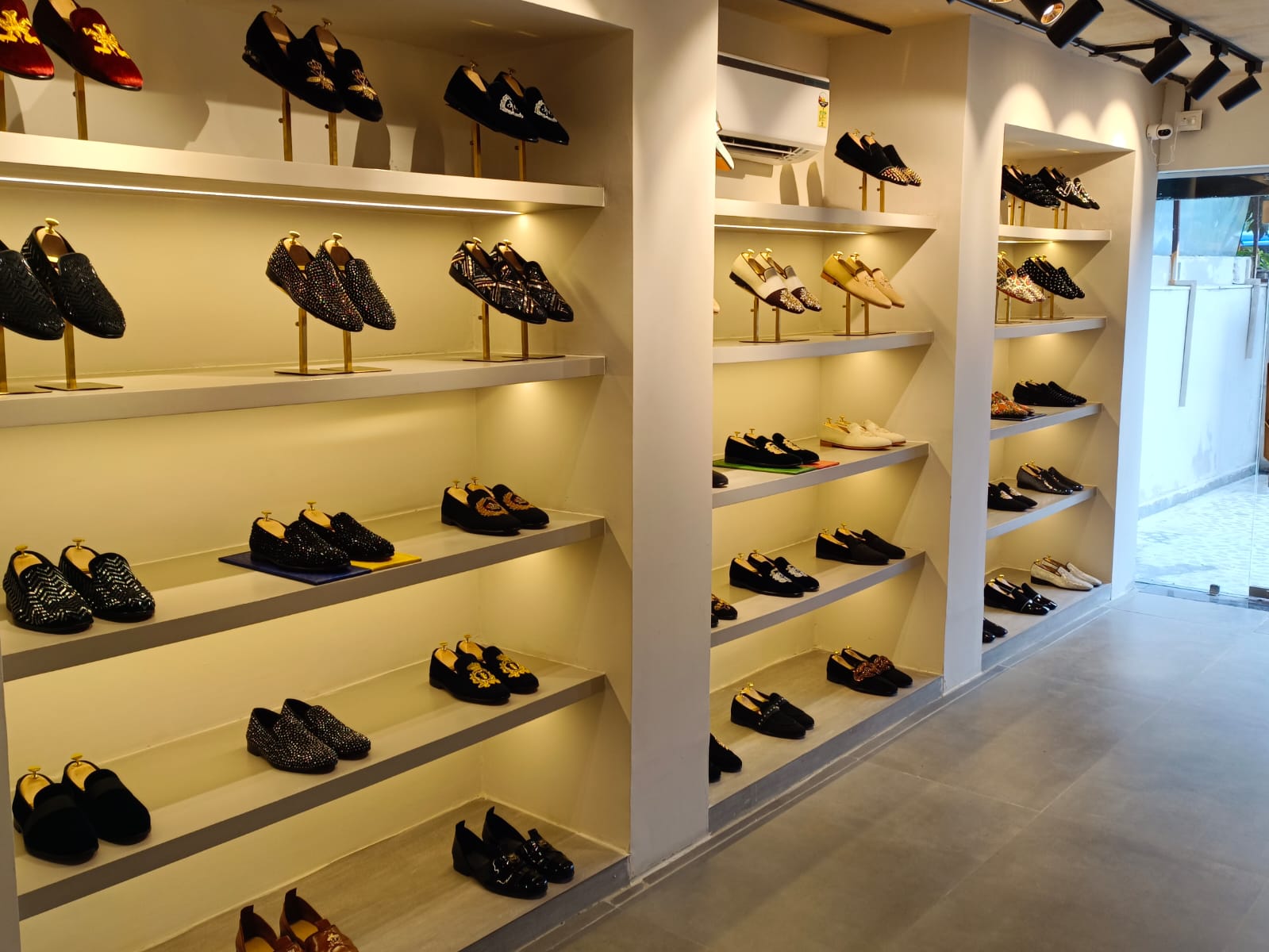 WhatsApp Image 2025-04-04 at 2.08.10 PM